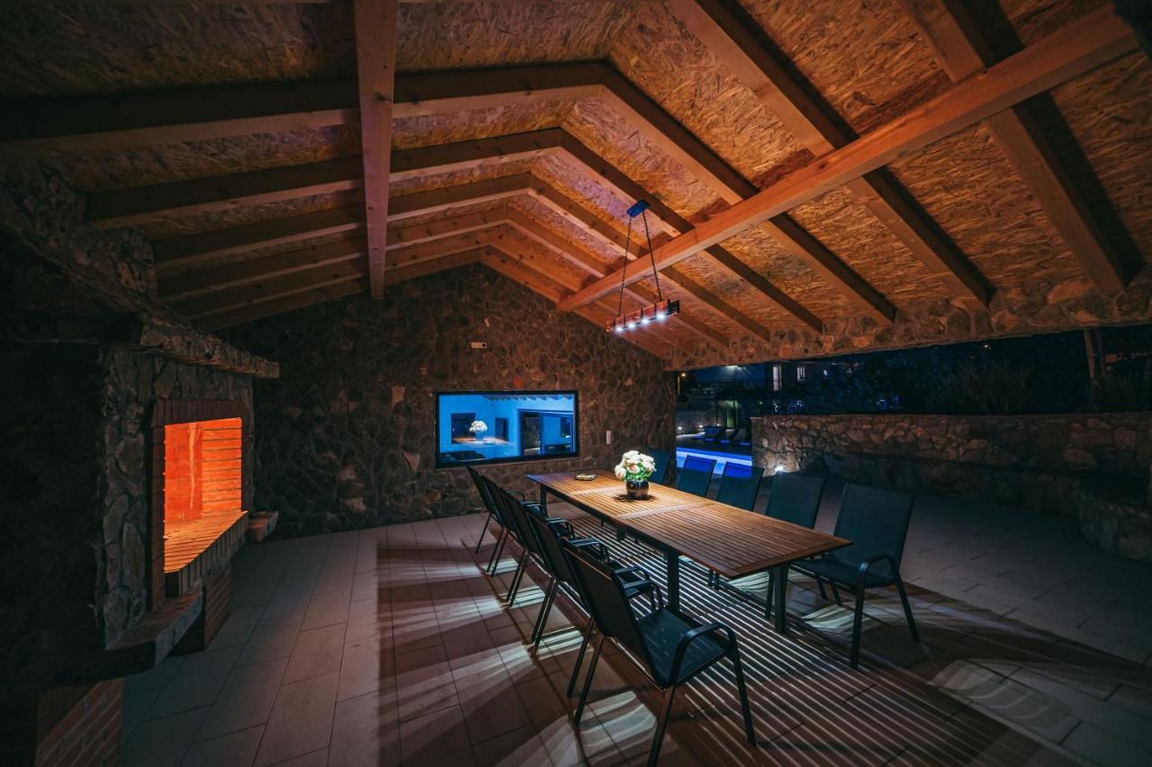 On Stone Villa Velika Cista (Split-Dalmatia)