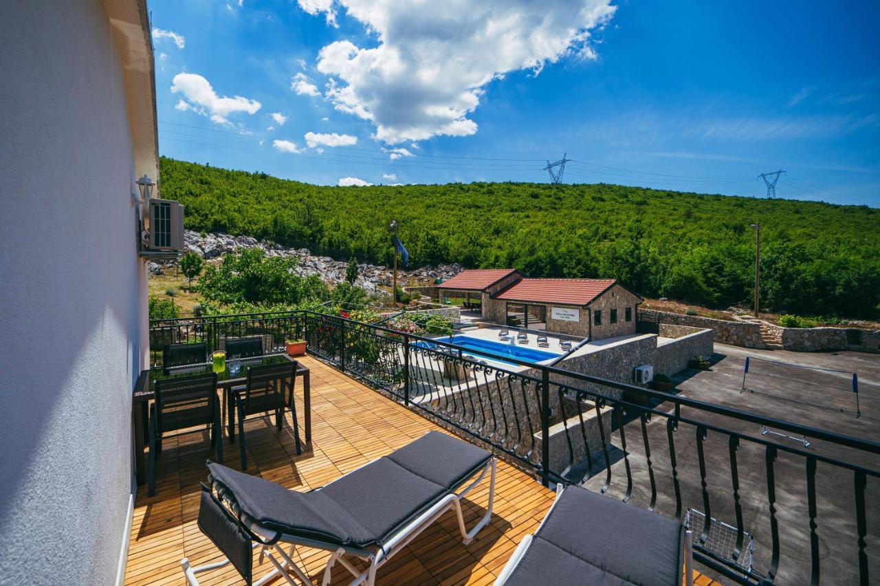 Villa On Stone Velika Cista (Split-Dalmatia)
